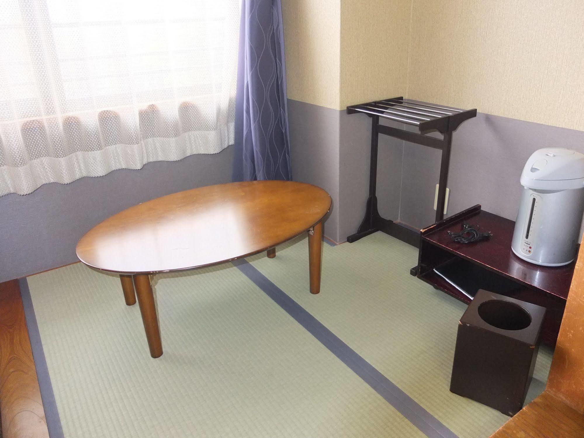 Hotel Ootaki Никко Экстерьер фото