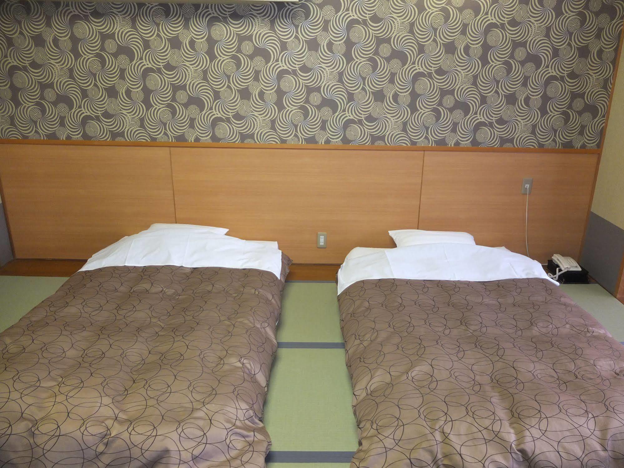 Hotel Ootaki Никко Экстерьер фото