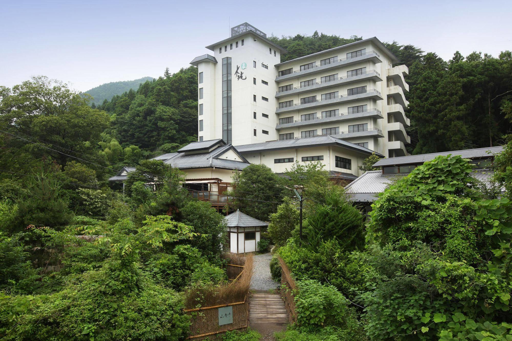 Hotel Ootaki Никко Экстерьер фото